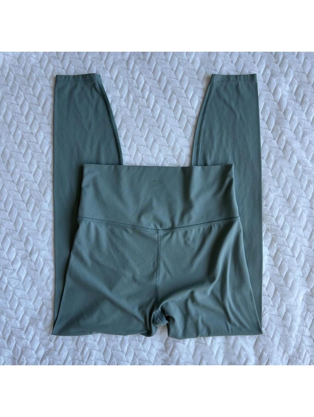 All in motion Everyday Soft Wide High Rise 3/4 Length Leggings in Sage Green - Picture 5 of 6
